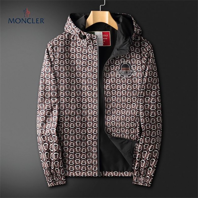 Moncler Jacket-012